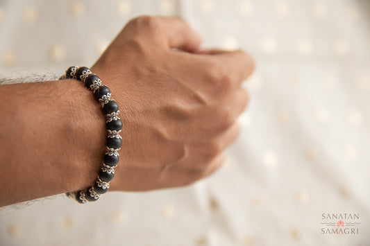 Karungali Bracelet with German Silver Caps | Certified Quality